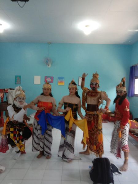 anoman obong 