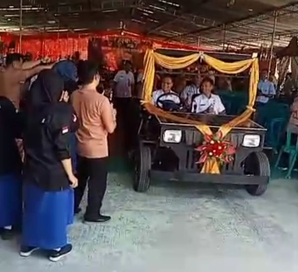 LAUNCHING MOBIL SURYA SMK NEGERI 1 SAMBI